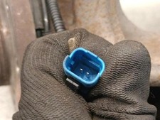 364791 achsschenkel vorne